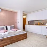 Myflat Wellness Апартаменты