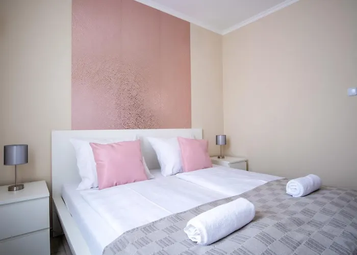 Myflat Wellness Apartmán *